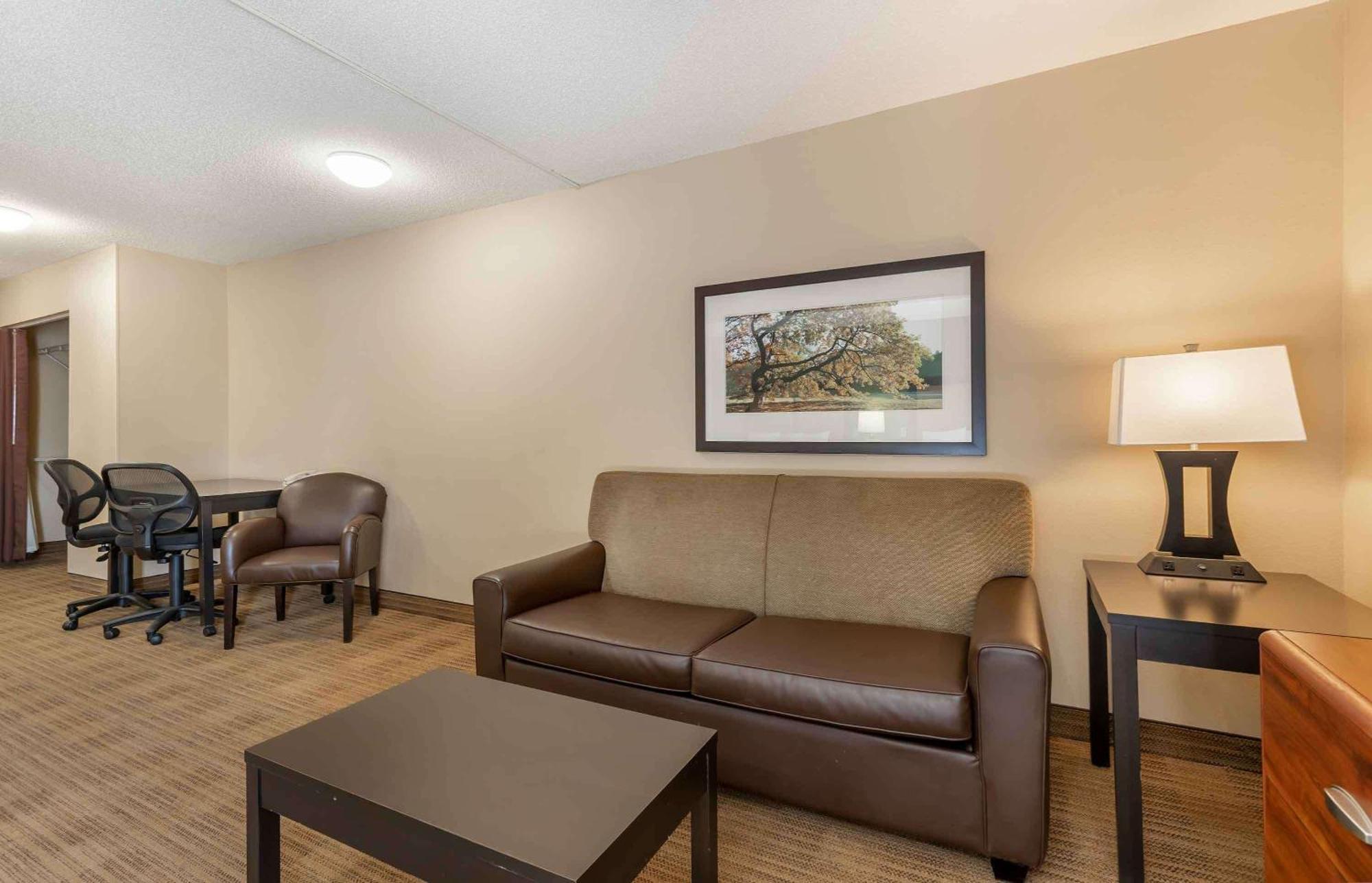 Extended Stay America Select Suites - Des Moines - West Des Moines Clive Kültér fotó